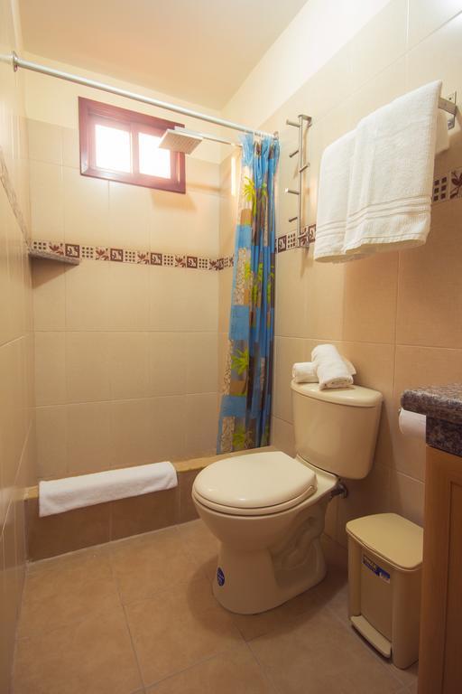 Puerta Sol Inn Manglaralto Екстер'єр фото