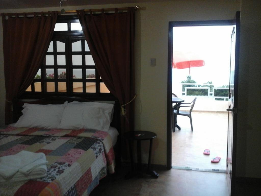 Puerta Sol Inn Manglaralto Екстер'єр фото